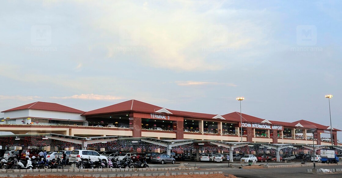 cochi-airport-main KOCHI 2017 MARCH 11 : The new T3 terminal at Kochi International airport Nedumbassery @ Josekutty Panackal